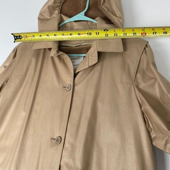 Retro London Fog Tan Belted Trench Coat Size 12 Reg Removable Hood - Picture 8 of 15